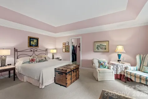 522 Silver Hawk Lane Weaverville NC 28787