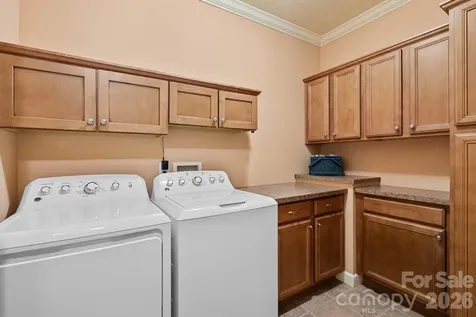 522 Silver Hawk Lane Weaverville NC 28787