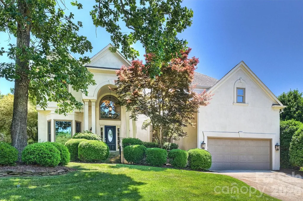 5319 Piper Glen Drive Charlotte NC 28277