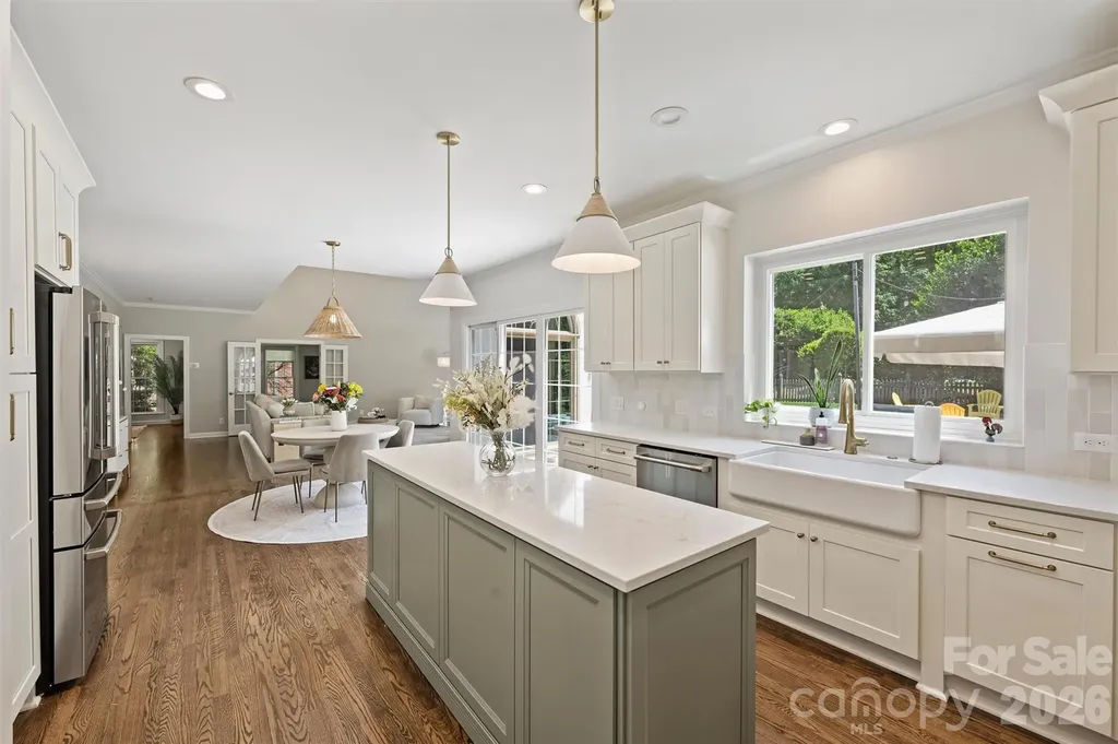 5319 Piper Glen Drive Charlotte NC 28277