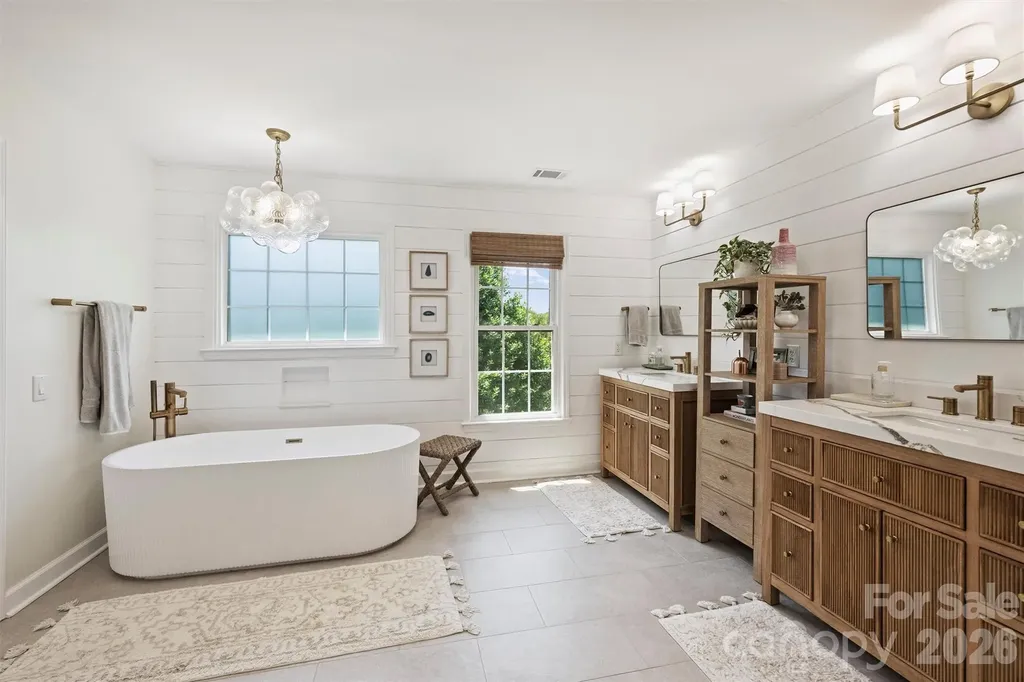 5319 Piper Glen Drive Charlotte NC 28277