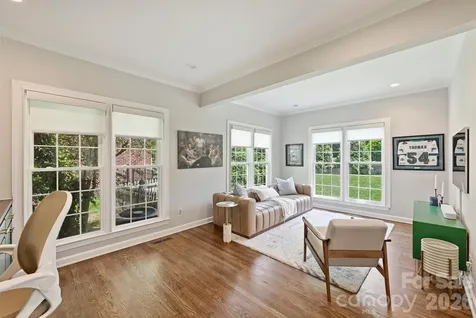 5319 Piper Glen Drive Charlotte NC 28277