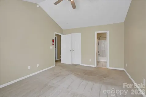 8772 Robinson Forest Drive Charlotte NC 28277
