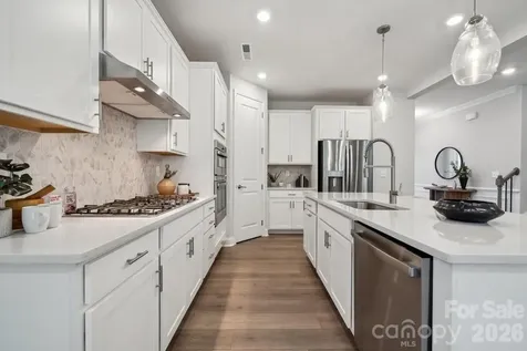 1710 Hubert Graham Way Tega Cay SC 29708