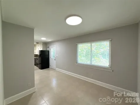 932 Hickory Nut Street Charlotte NC 28205