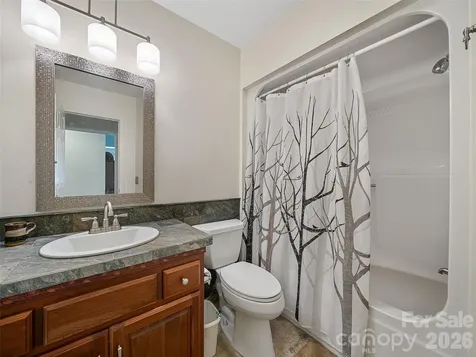 301 White Oak Drive Hendersonville NC 28791