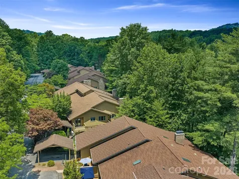 301 White Oak Drive Hendersonville NC 28791