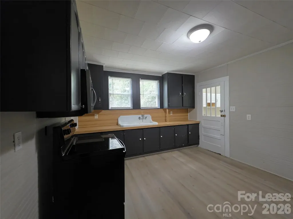 1417 Oakshade Avenue Kannapolis NC 28083