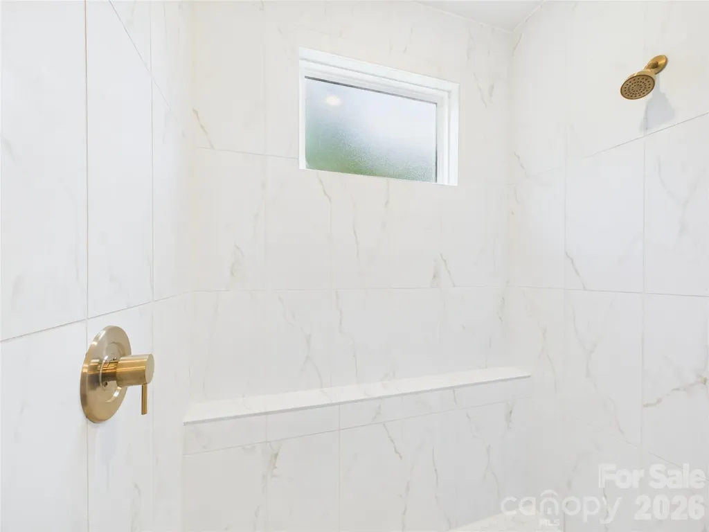 2645 Ravencroft Drive Charlotte NC 28208