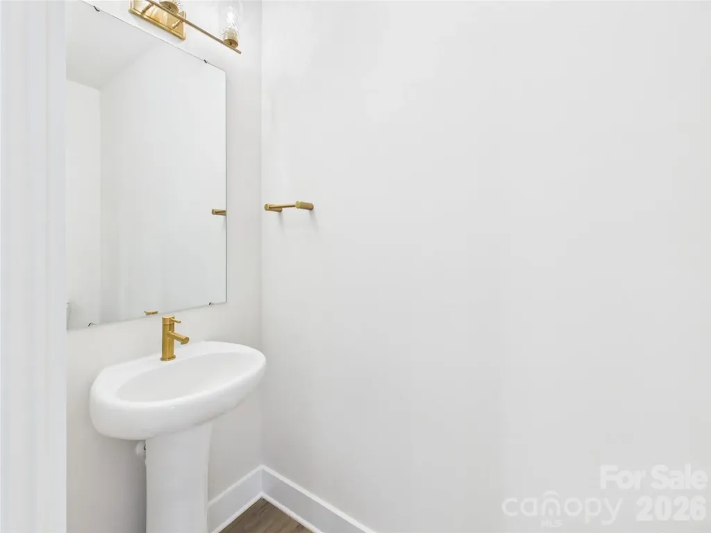 2645 Ravencroft Drive Charlotte NC 28208