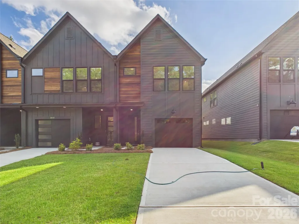 2645 Ravencroft Drive Charlotte NC 28208