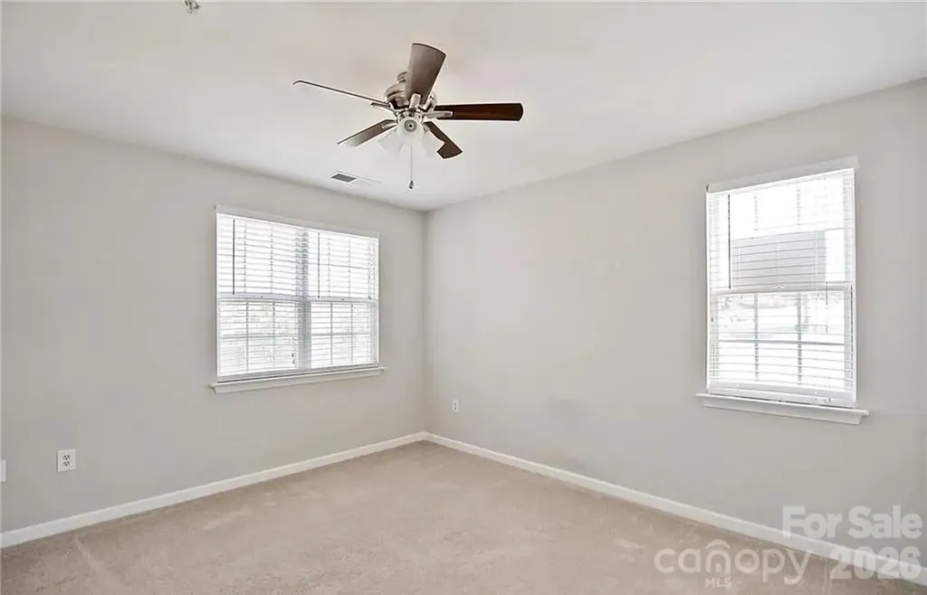 9810 Campus Walk Lane Charlotte NC 28262