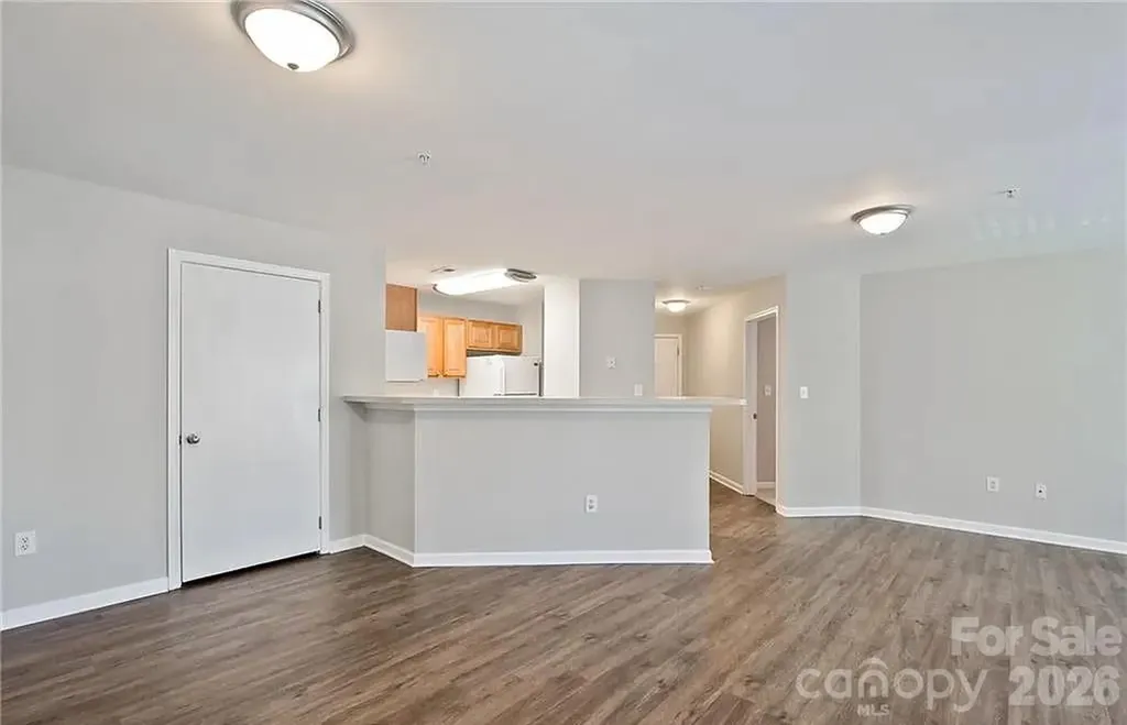 9810 Campus Walk Lane Charlotte NC 28262