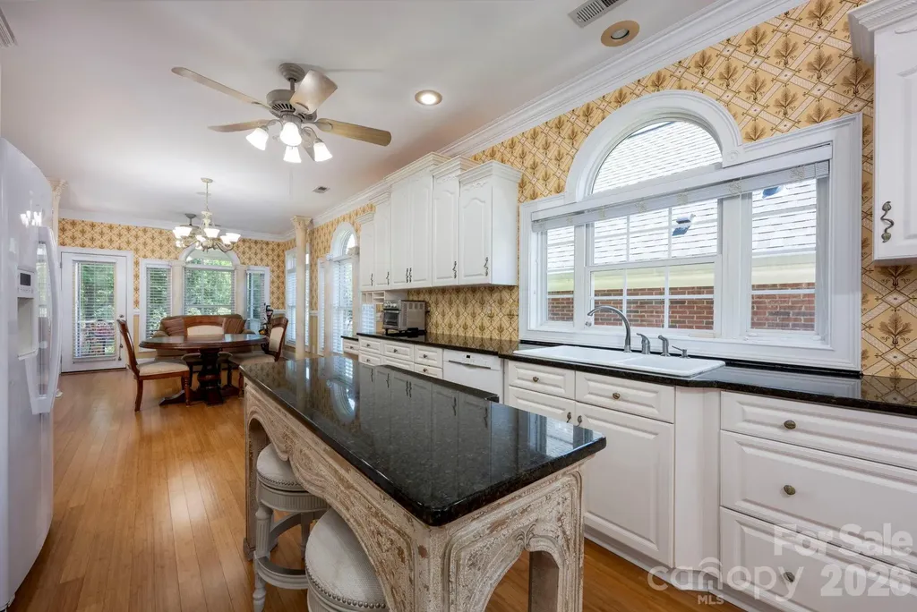 1256 Kennett Avenue Gastonia NC 28054