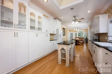 1256 Kennett Avenue Gastonia NC 28054