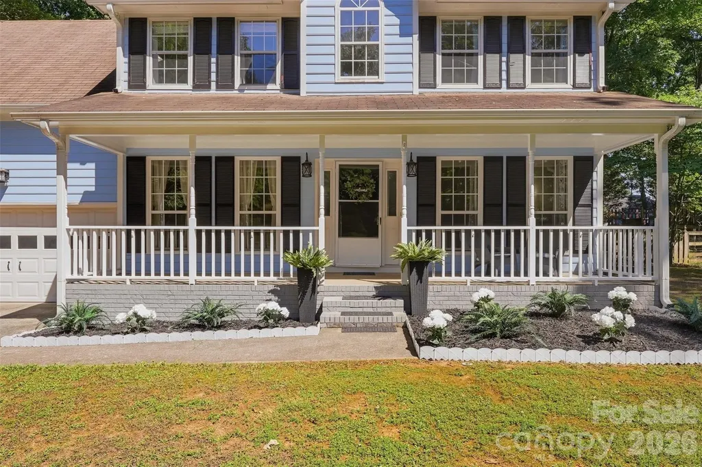 5038 Scaleybark Court Indian Trail NC 28079