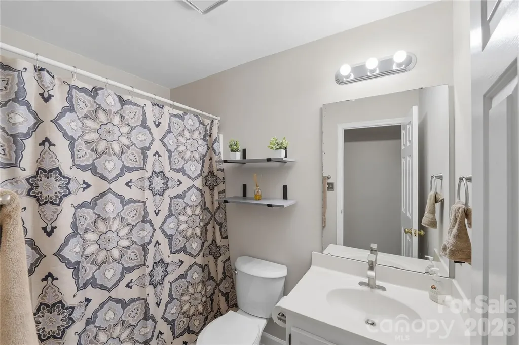 5038 Scaleybark Court Indian Trail NC 28079