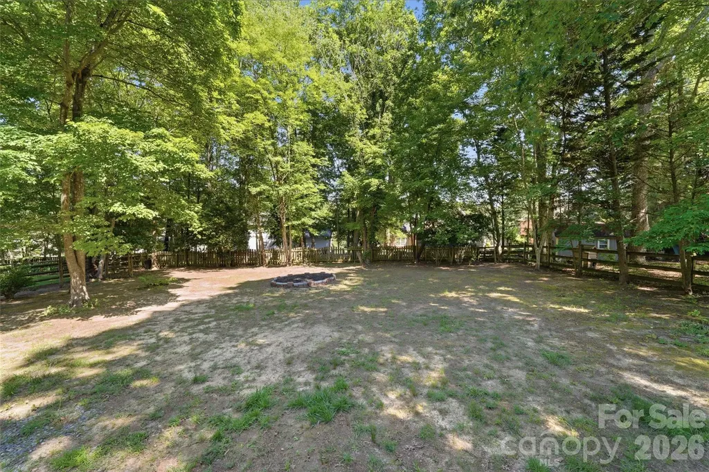 5038 Scaleybark Court Indian Trail NC 28079