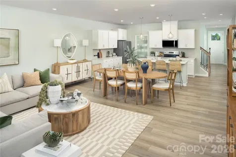 1304 Vibrant Road Charlotte NC 28215