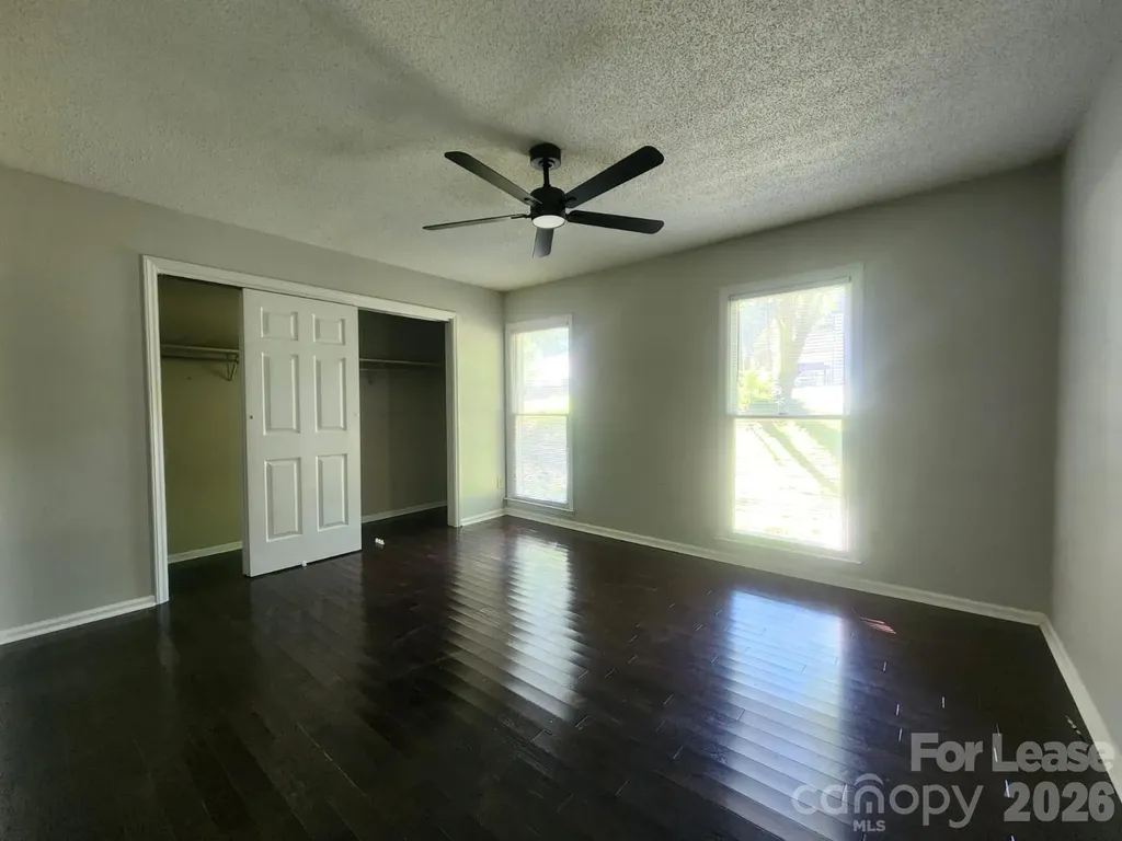 3317 Windsor Drive Charlotte NC 28209