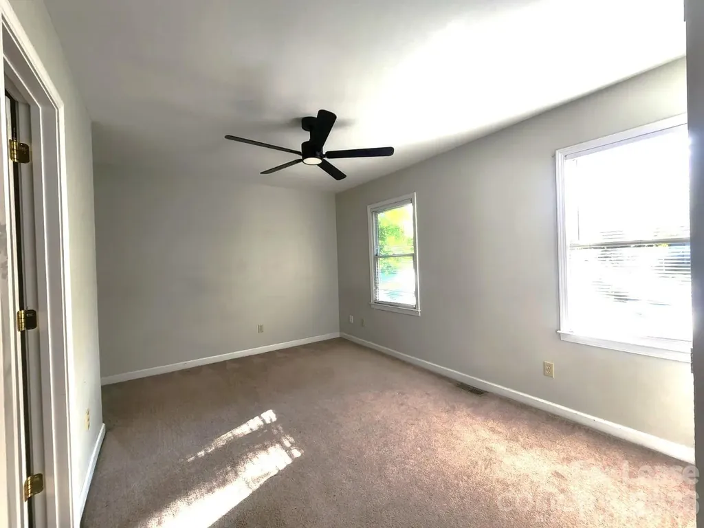 3317 Windsor Drive Charlotte NC 28209