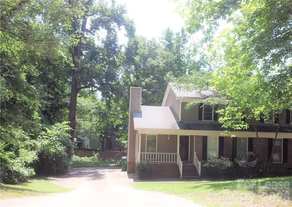 3317 Windsor Drive Charlotte NC 28209