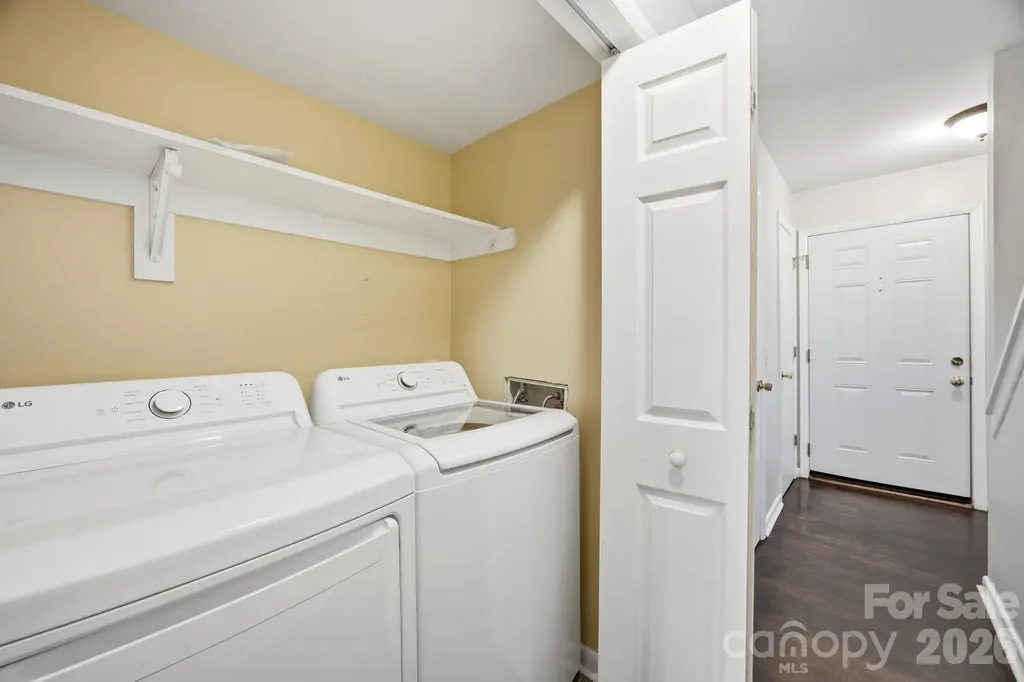 3132 Heathstead Place Charlotte NC 28210