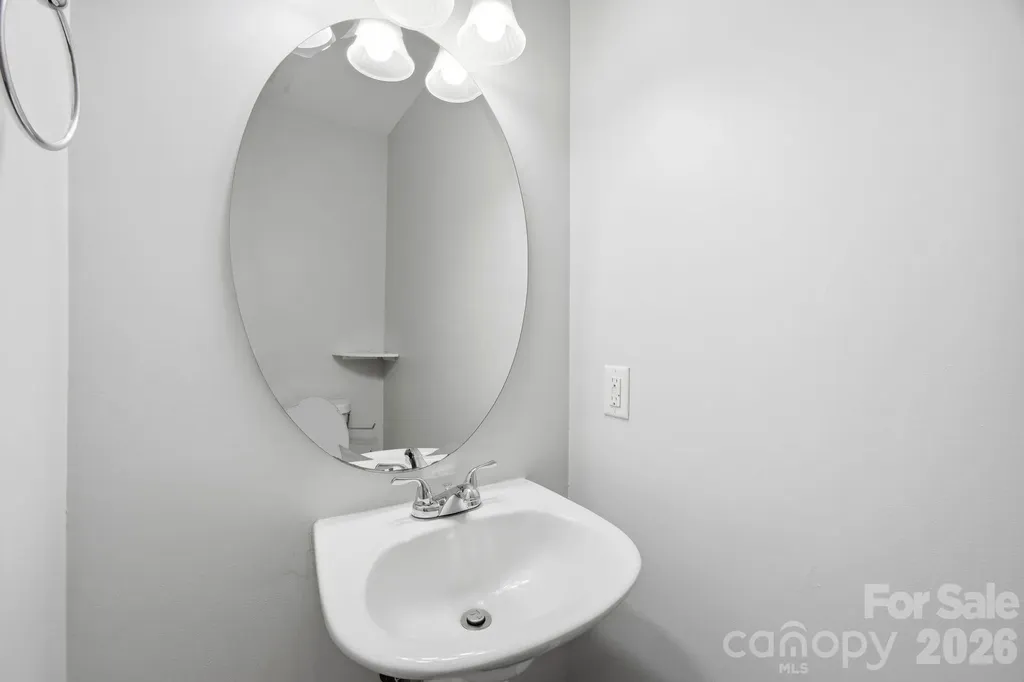 3132 Heathstead Place Charlotte NC 28210
