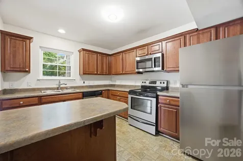 3132 Heathstead Place Charlotte NC 28210