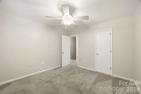 3132 Heathstead Place Charlotte NC 28210