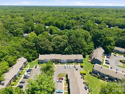 3132 Heathstead Place Charlotte NC 28210