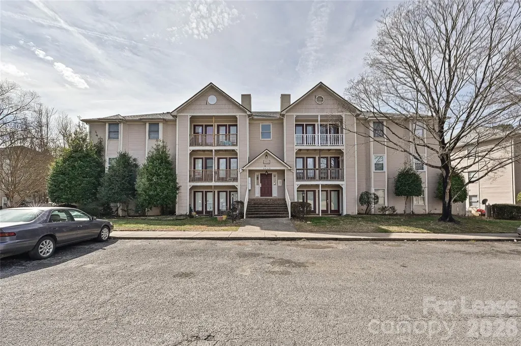 6156 Meadow Rose Lane Charlotte NC 28215
