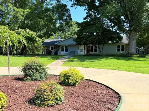 3101 Mckee Road Charlotte NC 28270