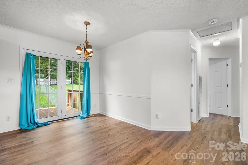 952 Eastern Ridge Drive Newton NC 28658