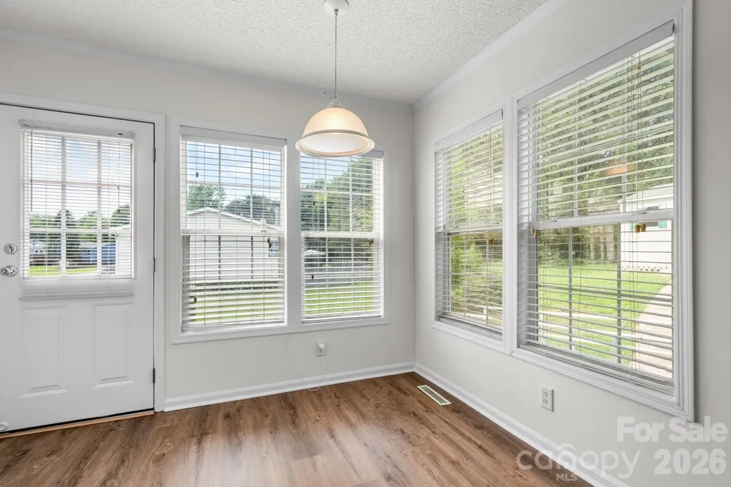 952 Eastern Ridge Drive Newton NC 28658