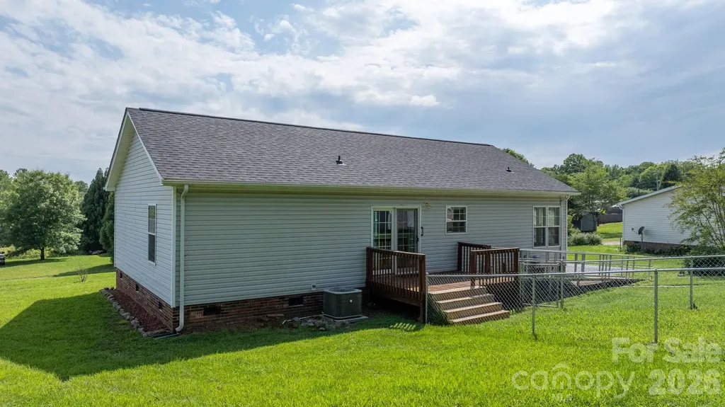 952 Eastern Ridge Drive Newton NC 28658