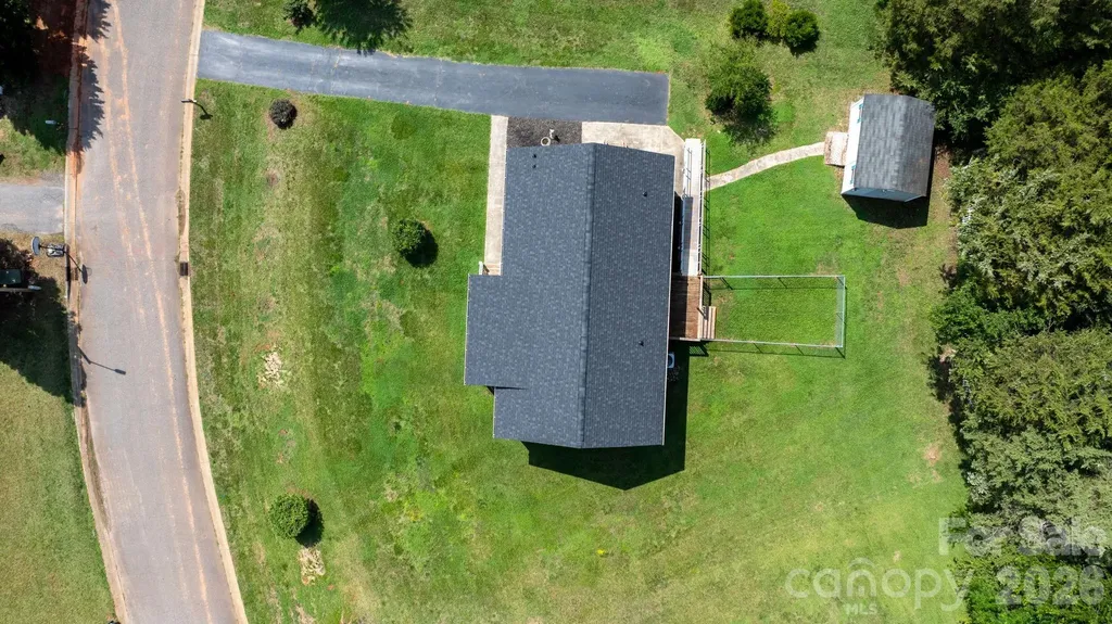 952 Eastern Ridge Drive Newton NC 28658
