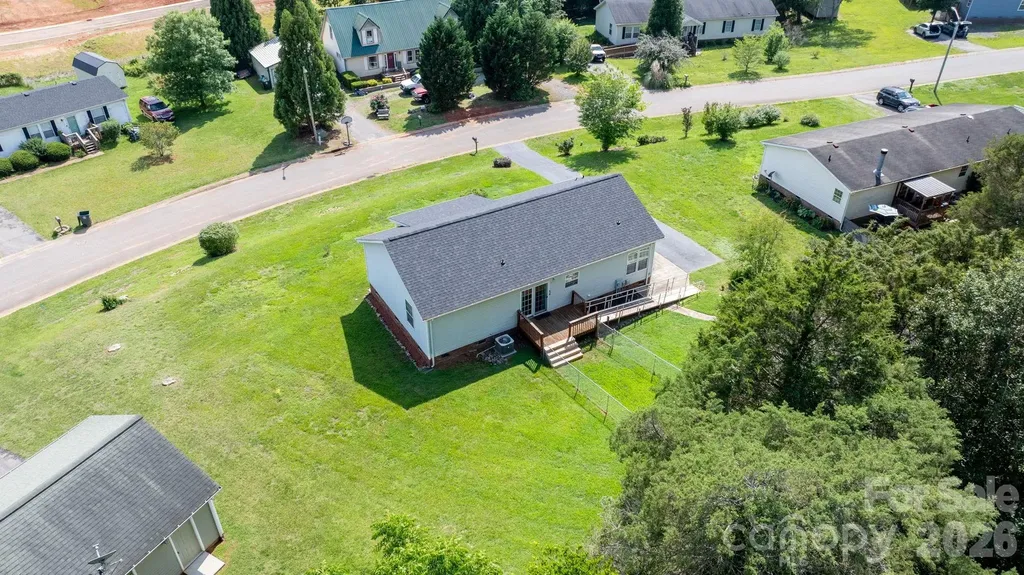 952 Eastern Ridge Drive Newton NC 28658