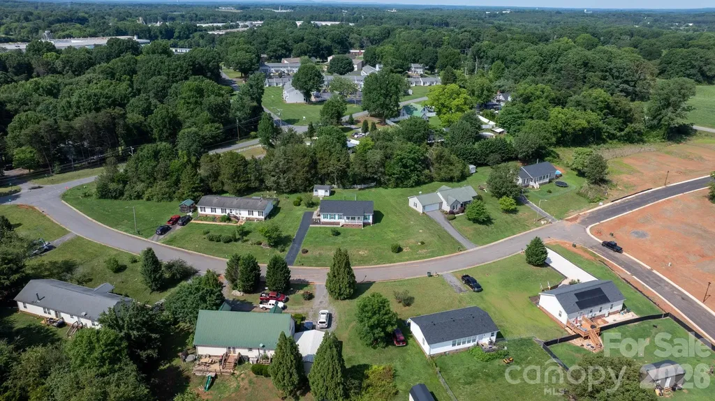 952 Eastern Ridge Drive Newton NC 28658