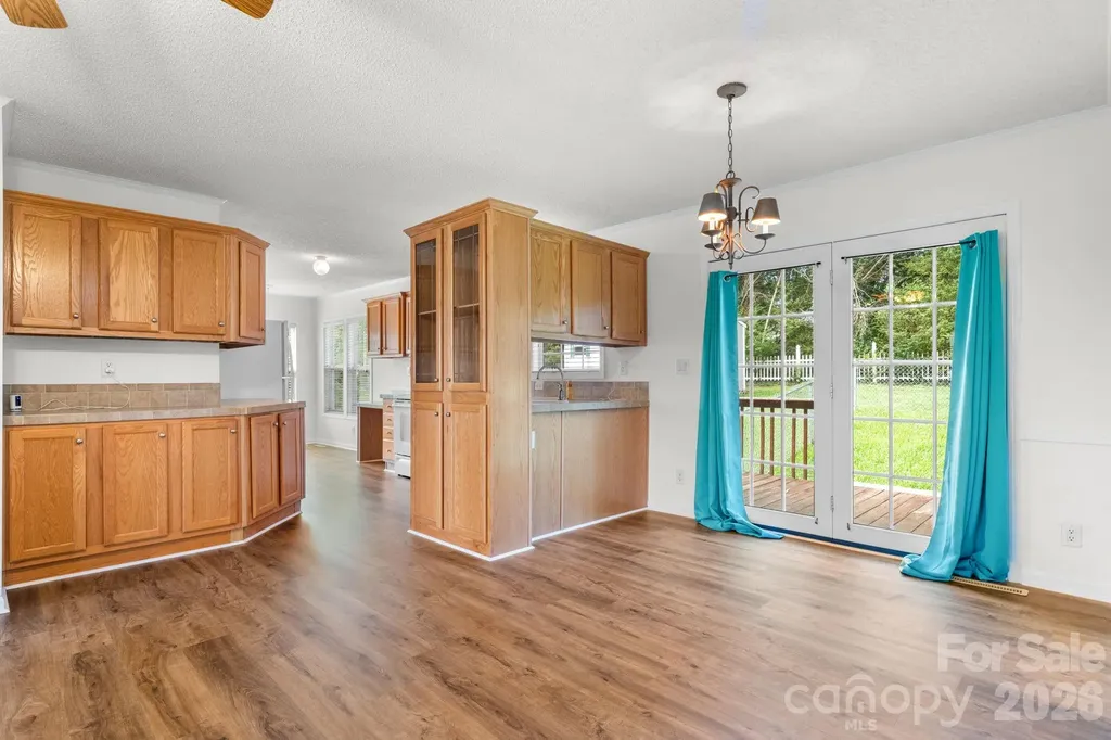 952 Eastern Ridge Drive Newton NC 28658