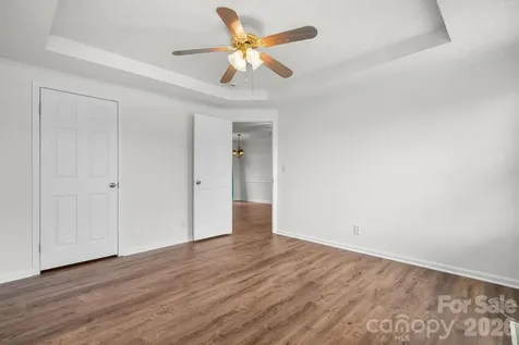 952 Eastern Ridge Drive Newton NC 28658