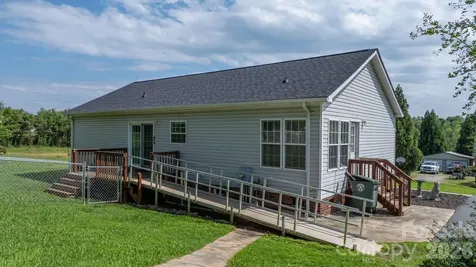 952 Eastern Ridge Drive Newton NC 28658