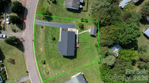 952 Eastern Ridge Drive Newton NC 28658