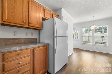 952 Eastern Ridge Drive Newton NC 28658