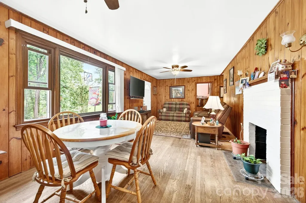 2896 Old Mars Hill Highway Weaverville NC 28787