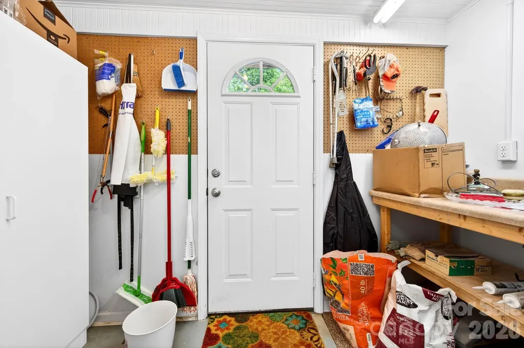 2896 Old Mars Hill Highway Weaverville NC 28787