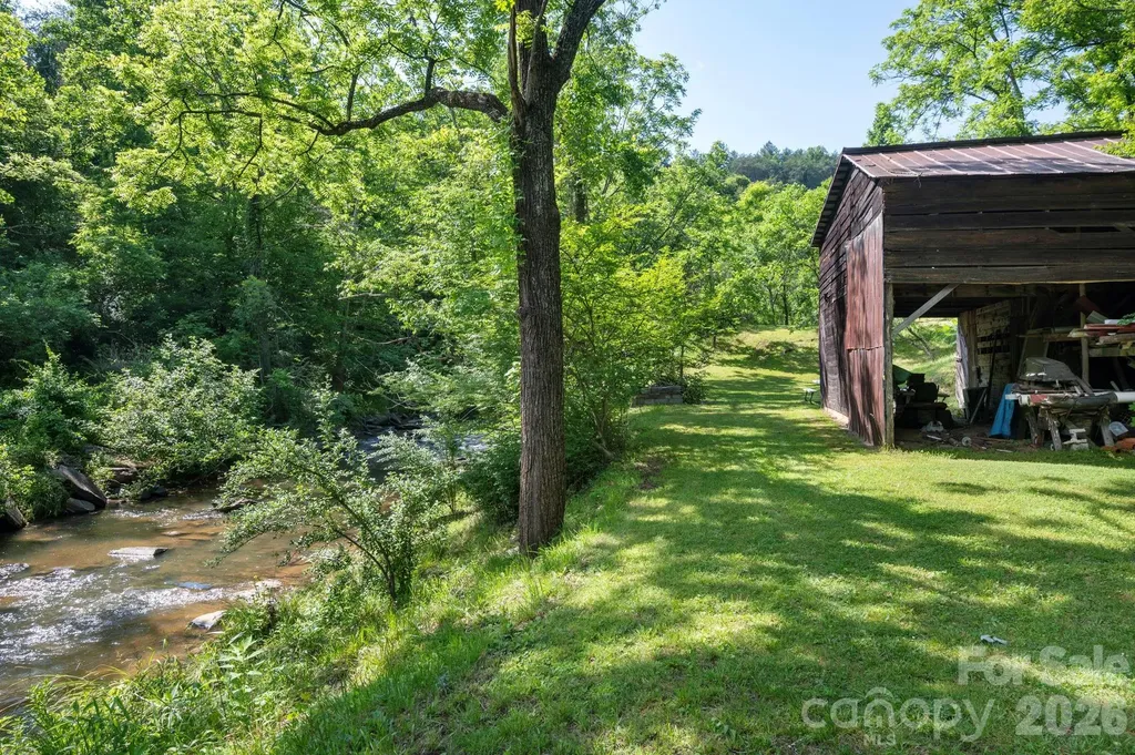 2896 Old Mars Hill Highway Weaverville NC 28787