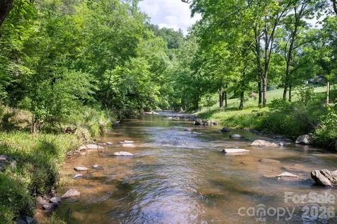 2896 Old Mars Hill Highway Weaverville NC 28787