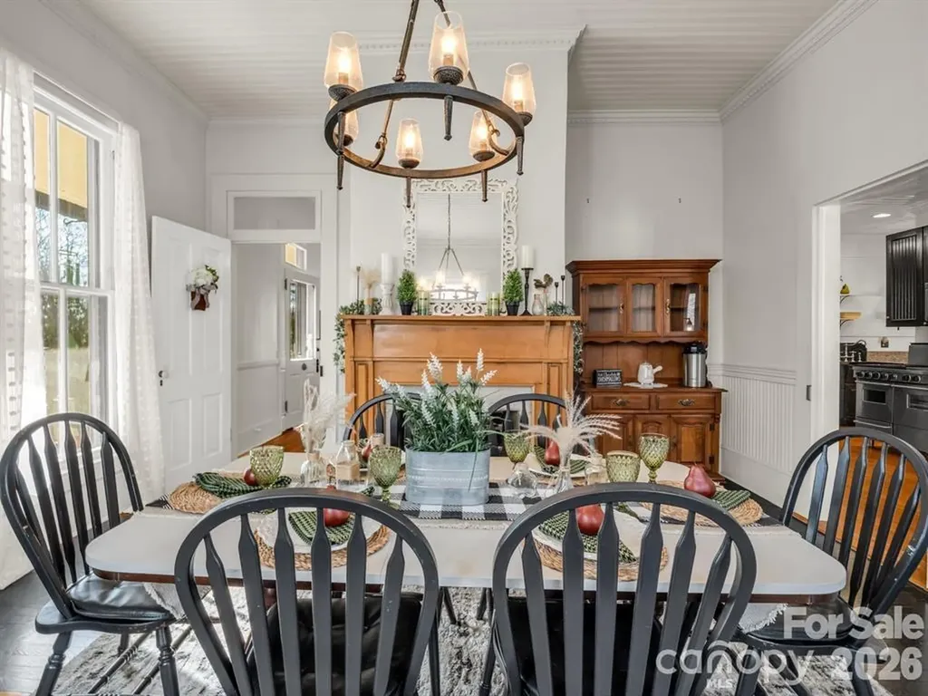 219 Stoney Mountain Road Hendersonville NC 28791
