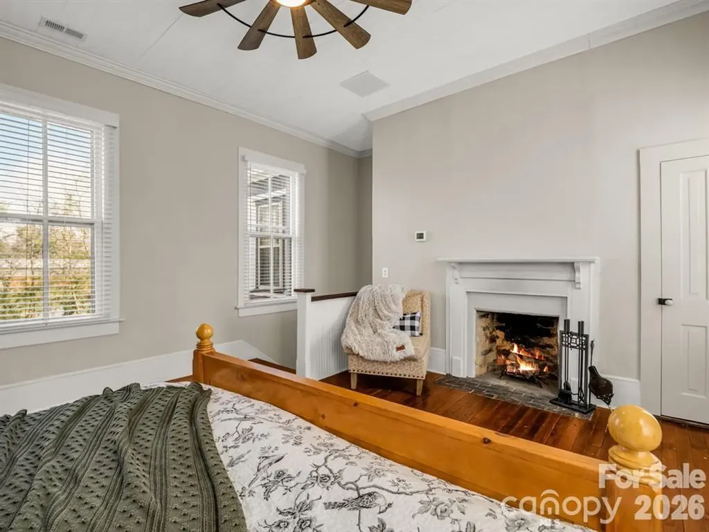 219 Stoney Mountain Road Hendersonville NC 28791